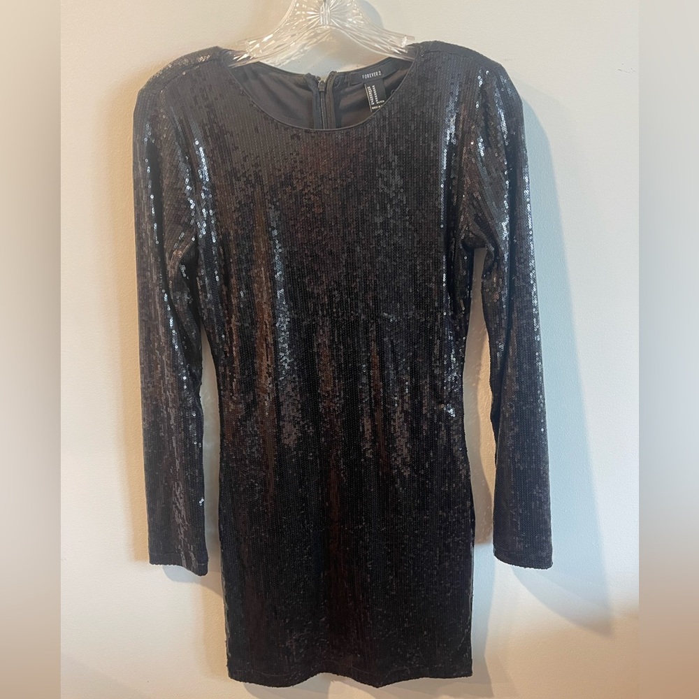 Black sequin party dress